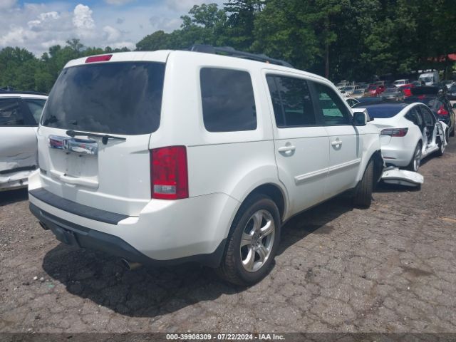 Photo 3 VIN: 5FNYF3H52FB005844 - HONDA PILOT 