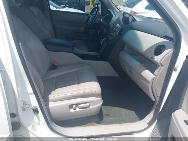 Photo 4 VIN: 5FNYF3H52FB005844 - HONDA PILOT 