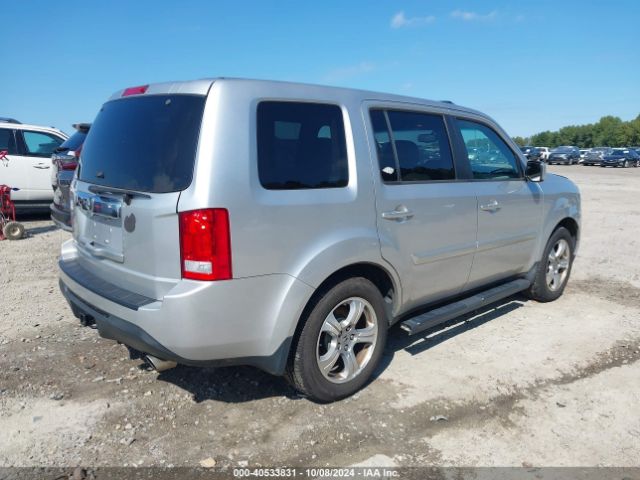 Photo 3 VIN: 5FNYF3H52FB029917 - HONDA PILOT 