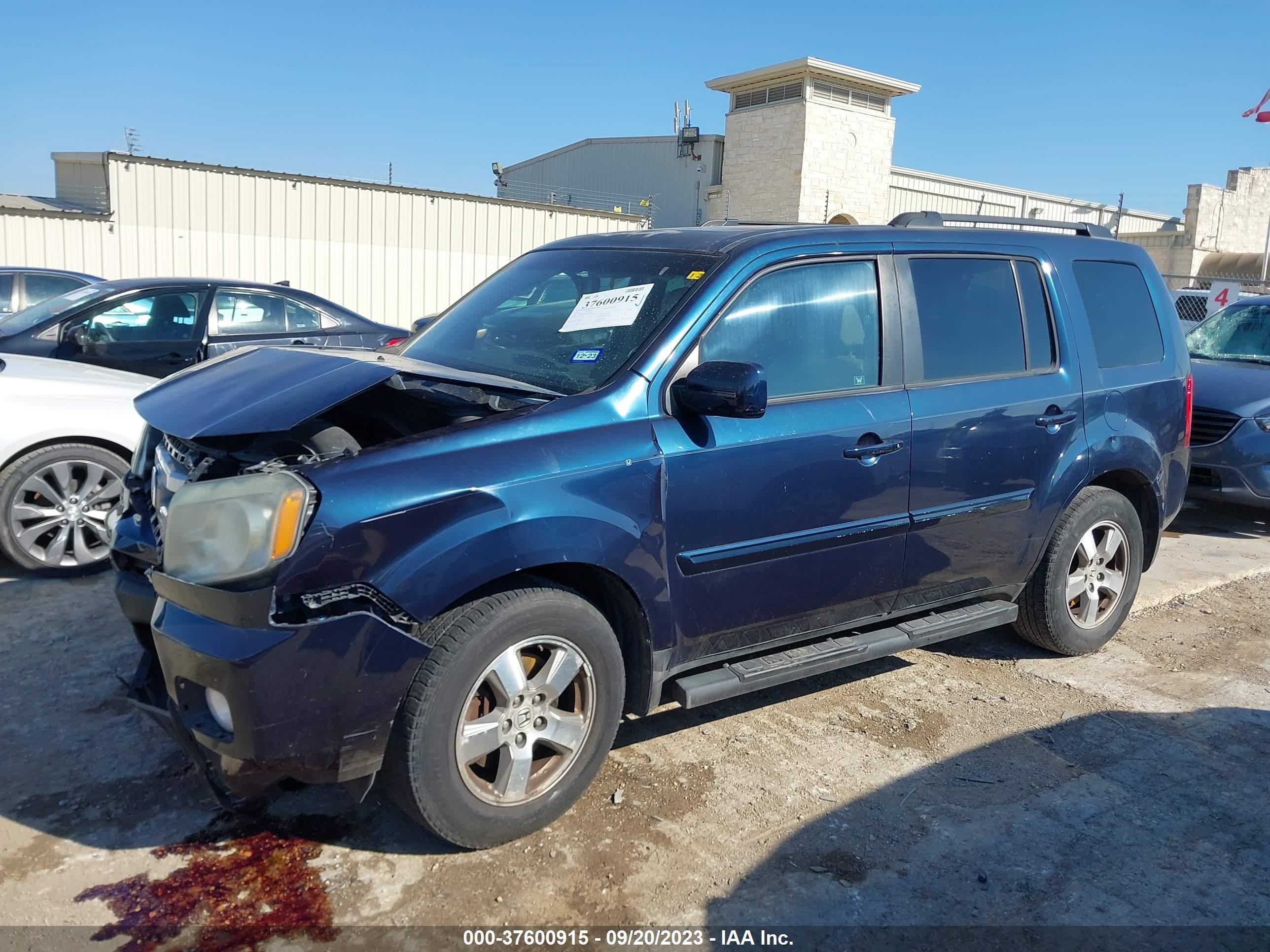 Photo 13 VIN: 5FNYF3H53AB022838 - HONDA PILOT 