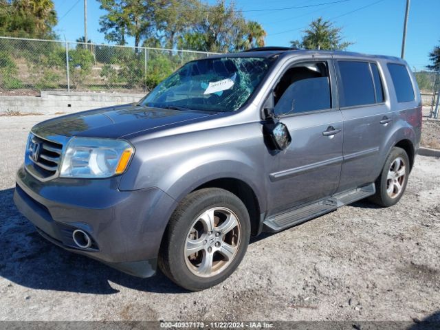 Photo 1 VIN: 5FNYF3H53FB016299 - HONDA PILOT 