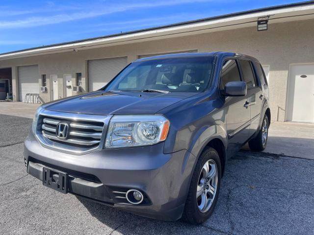 Photo 1 VIN: 5FNYF3H53FB025620 - HONDA PILOT 