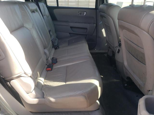 Photo 10 VIN: 5FNYF3H54BB004527 - HONDA PILOT 