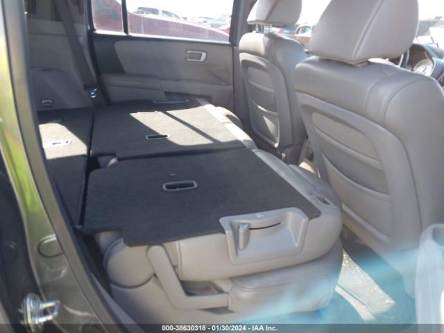 Photo 7 VIN: 5FNYF3H54BB021635 - HONDA PILOT 