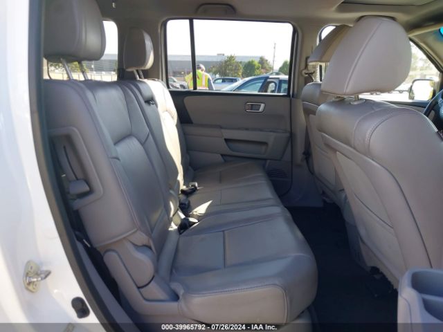 Photo 7 VIN: 5FNYF3H54FB019180 - HONDA PILOT 