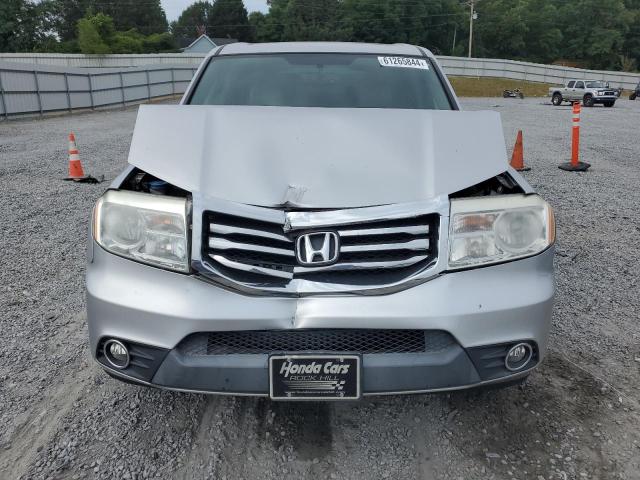 Photo 4 VIN: 5FNYF3H54FB033967 - HONDA PILOT 