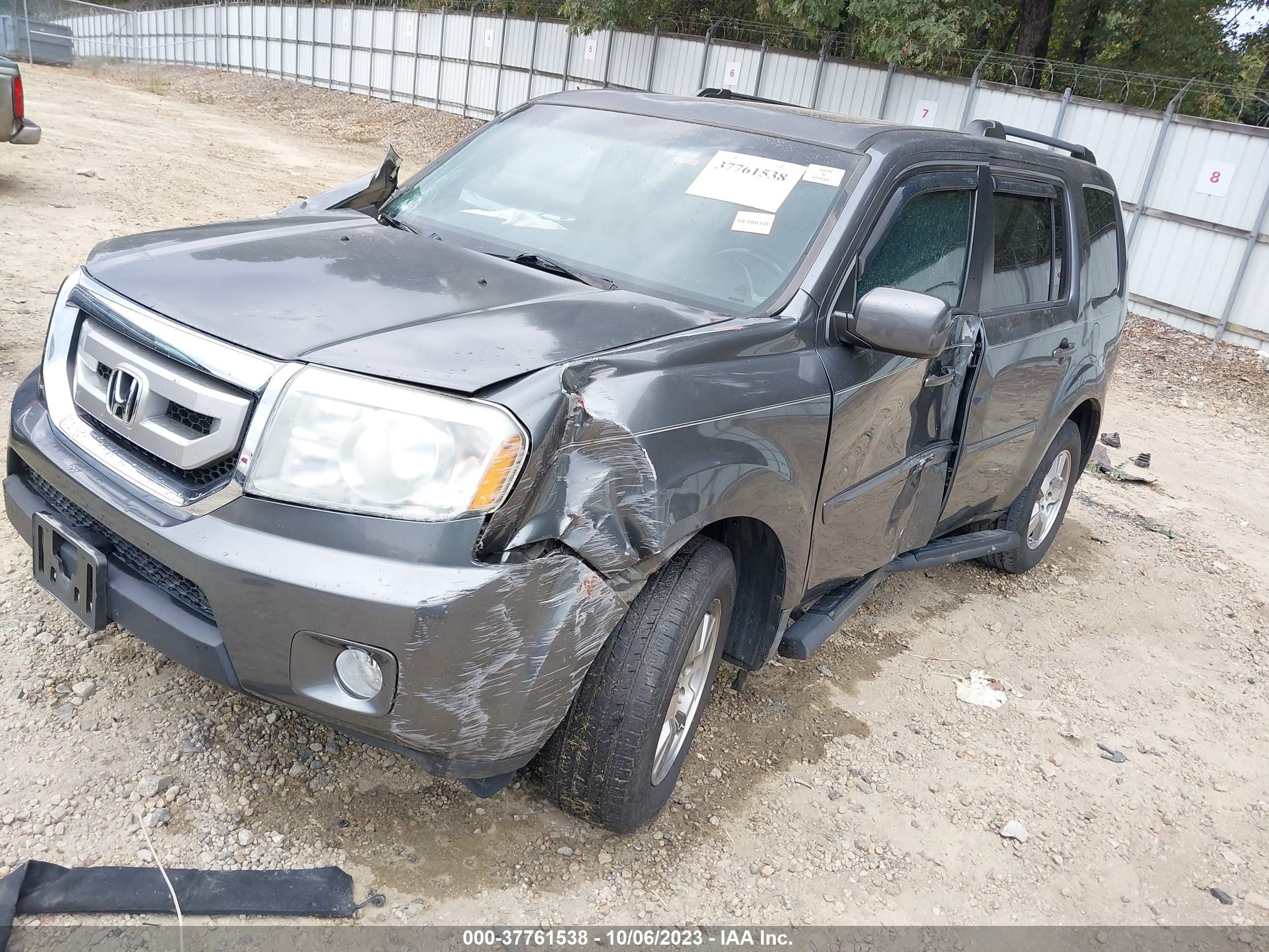 Photo 1 VIN: 5FNYF3H55AB018600 - HONDA PILOT 