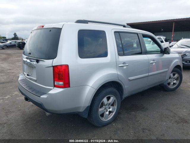 Photo 3 VIN: 5FNYF3H55BB023135 - HONDA PILOT 