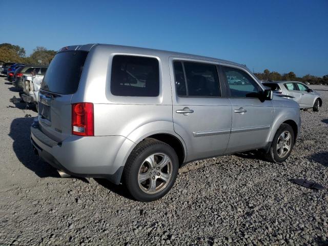 Photo 2 VIN: 5FNYF3H55EB018876 - HONDA PILOT 