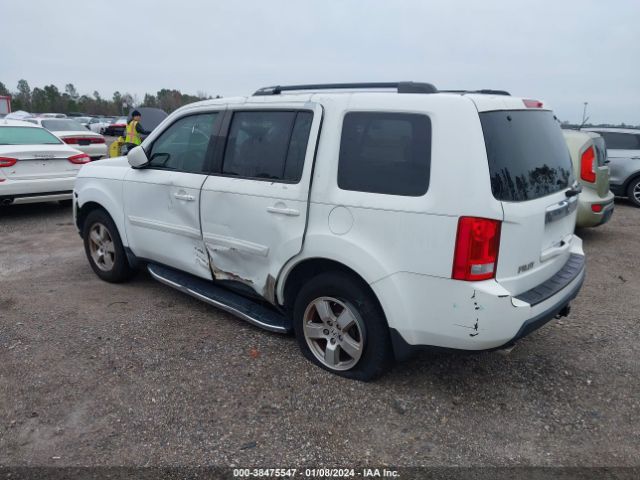 Photo 2 VIN: 5FNYF3H56BB019191 - HONDA PILOT 