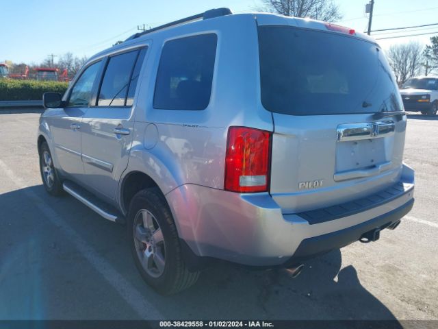 Photo 2 VIN: 5FNYF3H56BB042714 - HONDA PILOT 