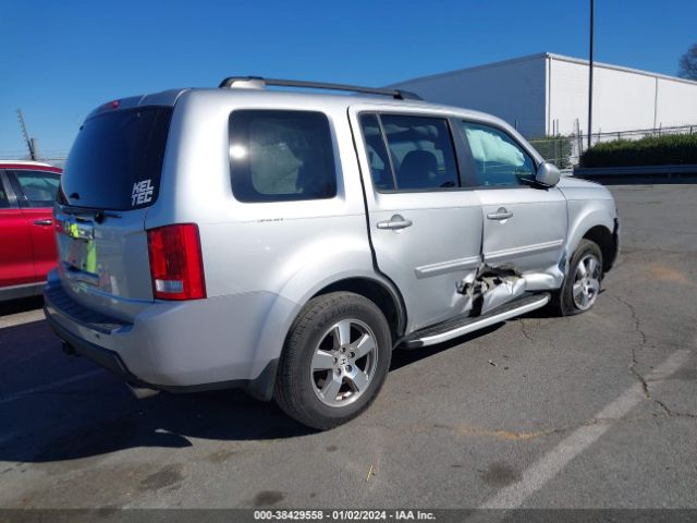 Photo 3 VIN: 5FNYF3H56BB042714 - HONDA PILOT 