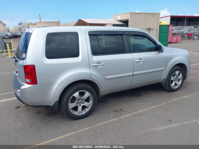 Photo 3 VIN: 5FNYF3H56CB026028 - HONDA PILOT 