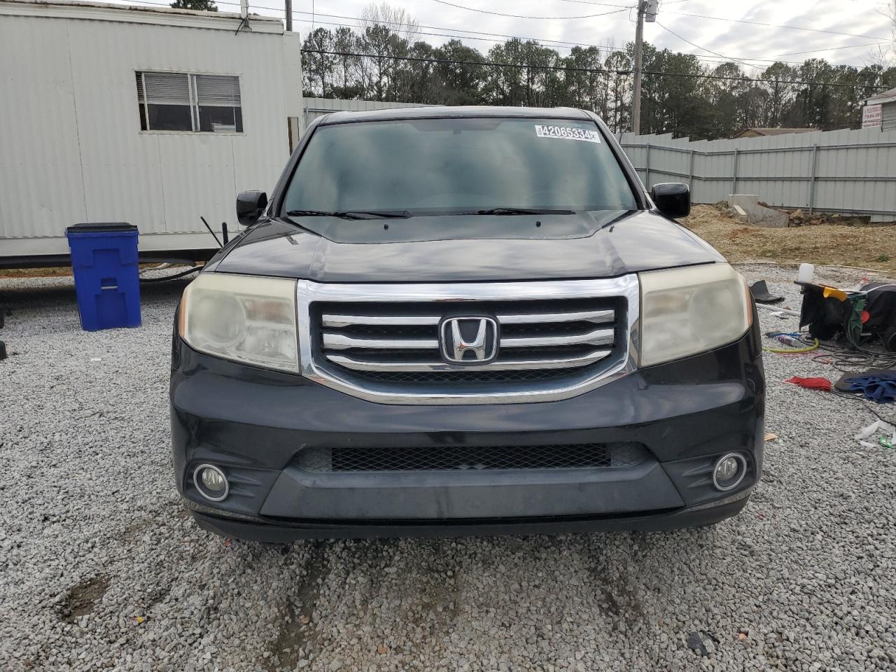 Photo 4 VIN: 5FNYF3H56EB024637 - HONDA PILOT 