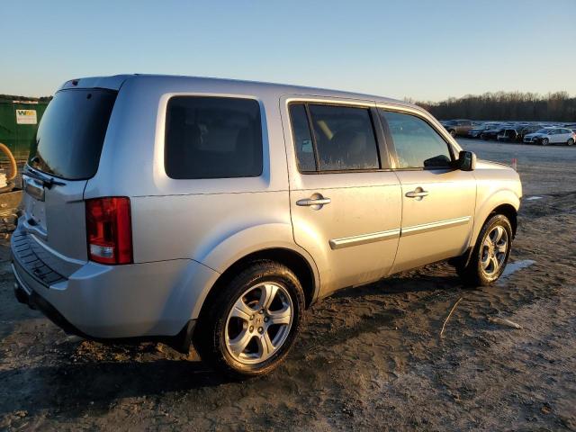 Photo 2 VIN: 5FNYF3H57CB040987 - HONDA PILOT 