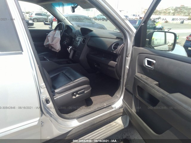 Photo 4 VIN: 5FNYF3H58AB009826 - HONDA PILOT 