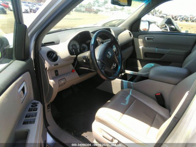 Photo 4 VIN: 5FNYF3H58BB017975 - HONDA PILOT 