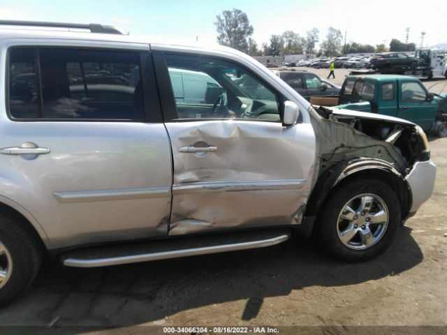 Photo 5 VIN: 5FNYF3H58BB017975 - HONDA PILOT 