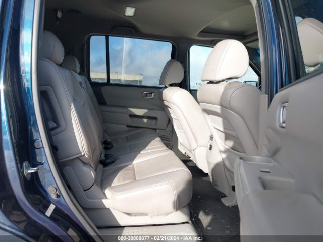 Photo 7 VIN: 5FNYF3H59AB011150 - HONDA PILOT 