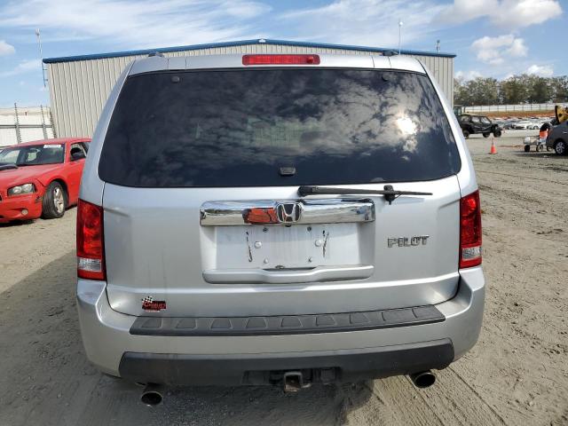 Photo 5 VIN: 5FNYF3H5XBB036835 - HONDA PILOT 