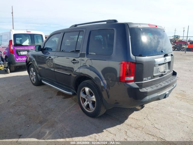 Photo 2 VIN: 5FNYF3H5XDB028589 - HONDA PILOT 