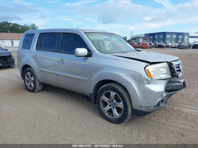 Photo 0 VIN: 5FNYF3H5XFB002786 - HONDA PILOT 