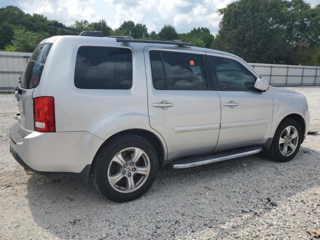 Photo 2 VIN: 5FNYF3H62CB010384 - HONDA PILOT 