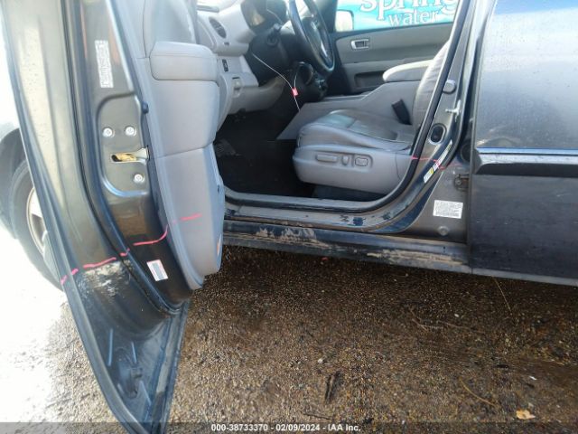 Photo 5 VIN: 5FNYF3H63CB010491 - HONDA PILOT 