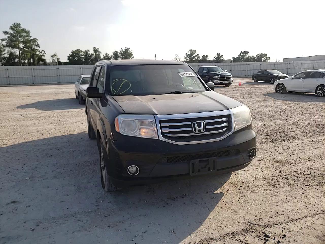 Photo 10 VIN: 5FNYF3H63CB021944 - HONDA PILOT EXL 