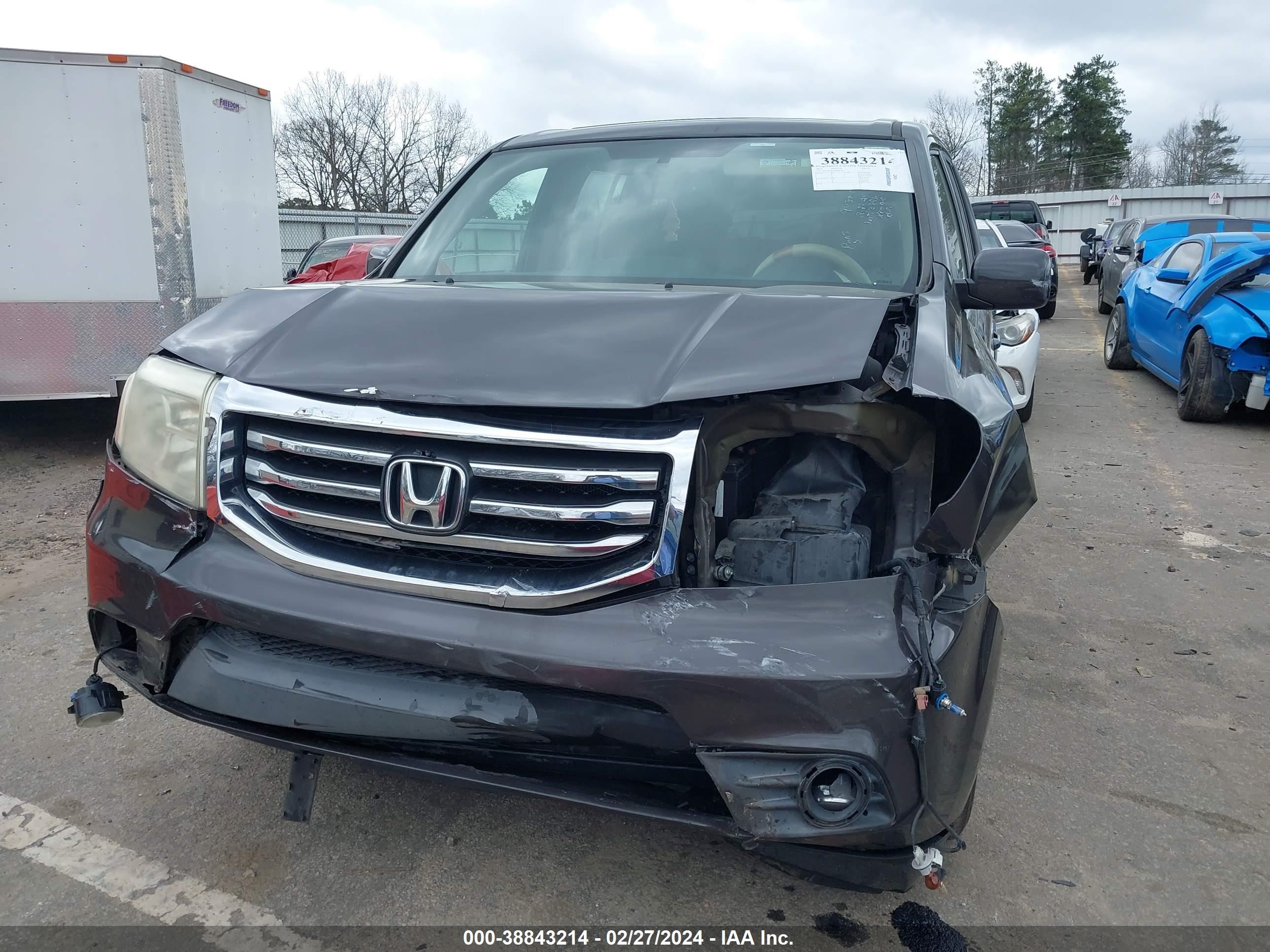 Photo 5 VIN: 5FNYF3H66DB003746 - HONDA PILOT 