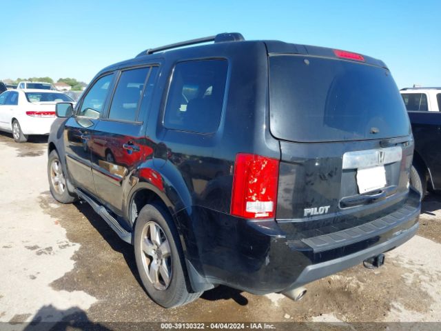 Photo 2 VIN: 5FNYF3H6XBB030011 - HONDA PILOT 