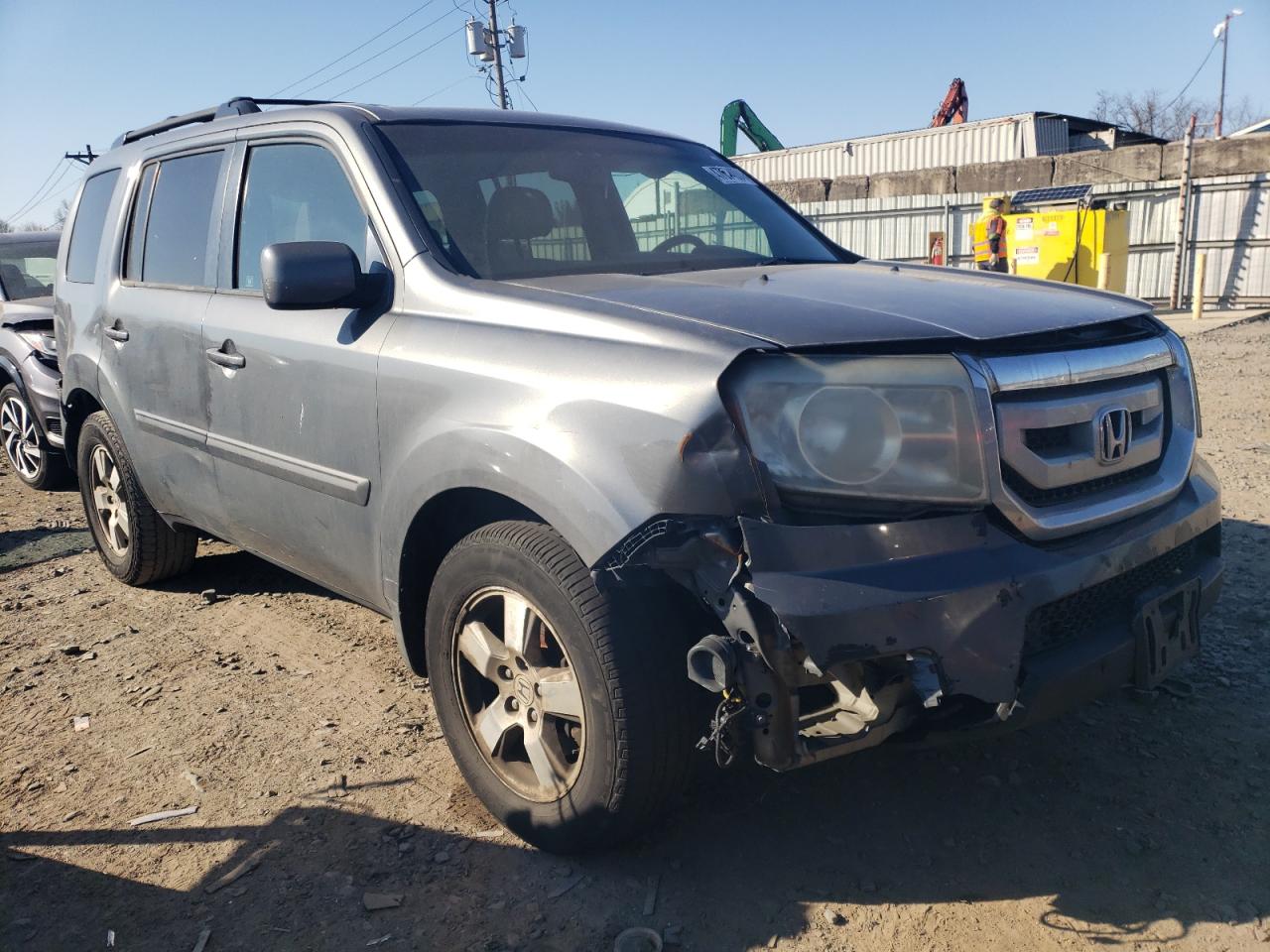 Photo 3 VIN: 5FNYF3H6XBB038562 - HONDA PILOT 