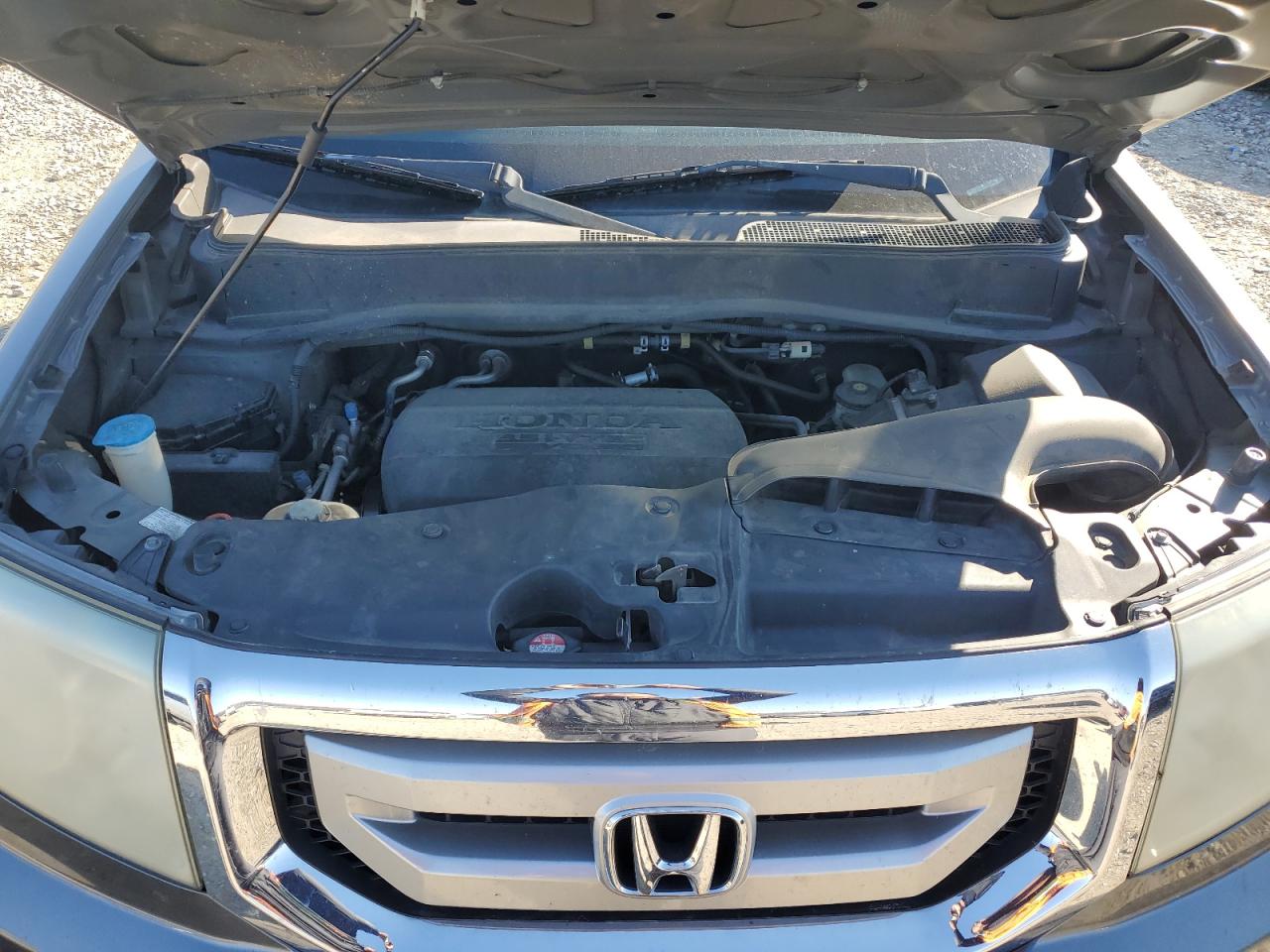 Photo 11 VIN: 5FNYF3H72BB002518 - HONDA PILOT 