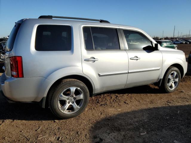 Photo 2 VIN: 5FNYF3H72BB016306 - HONDA PILOT EXLN 