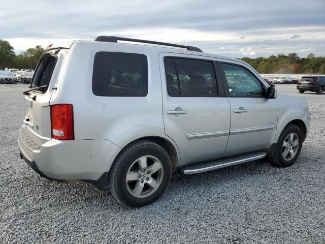 Photo 2 VIN: 5FNYF3H72BB046695 - HONDA PILOT EXLN 