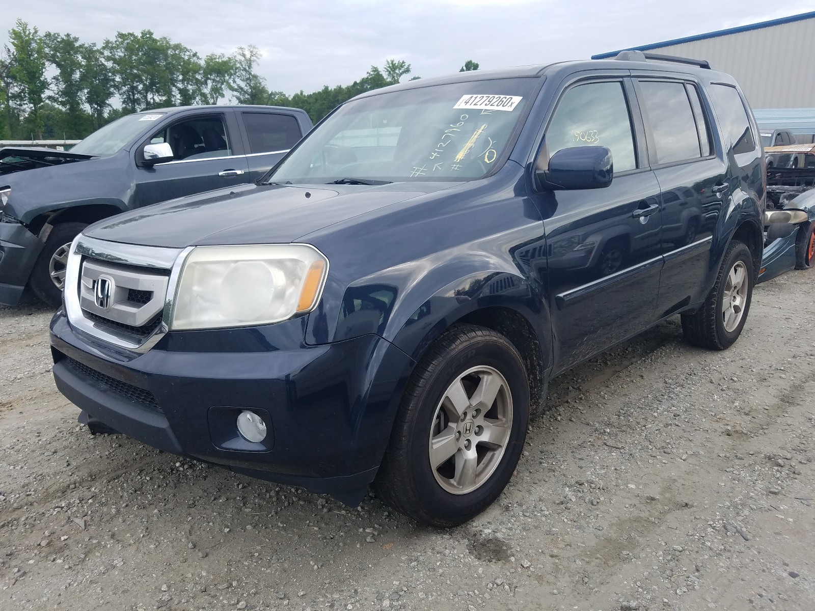 Photo 1 VIN: 5FNYF3H76BB025722 - HONDA PILOT EXLN 