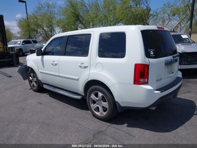 Photo 2 VIN: 5FNYF3H76FB009302 - HONDA PILOT 