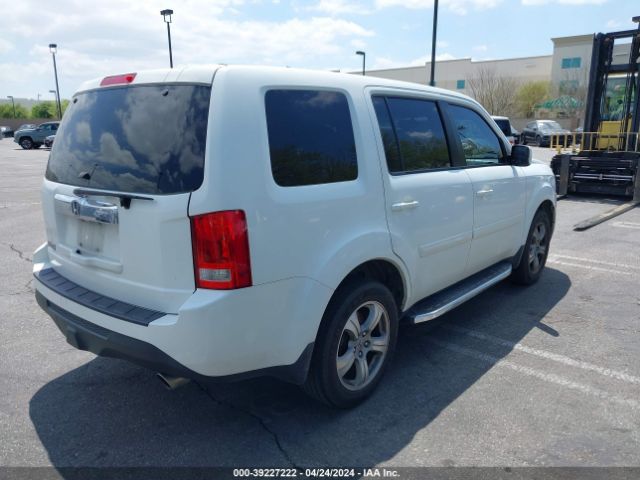 Photo 3 VIN: 5FNYF3H76FB009302 - HONDA PILOT 