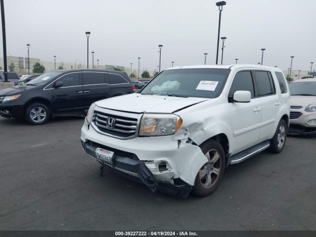 Photo 5 VIN: 5FNYF3H76FB009302 - HONDA PILOT 