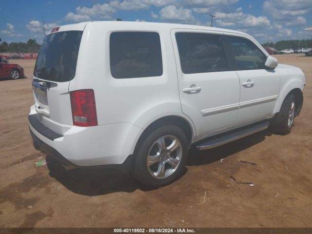 Photo 3 VIN: 5FNYF3H77FB007073 - HONDA PILOT 