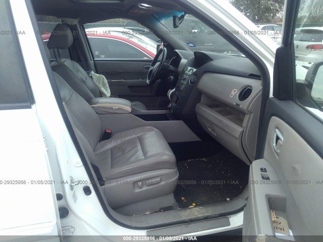 Photo 4 VIN: 5FNYF3H78BB015886 - HONDA PILOT 