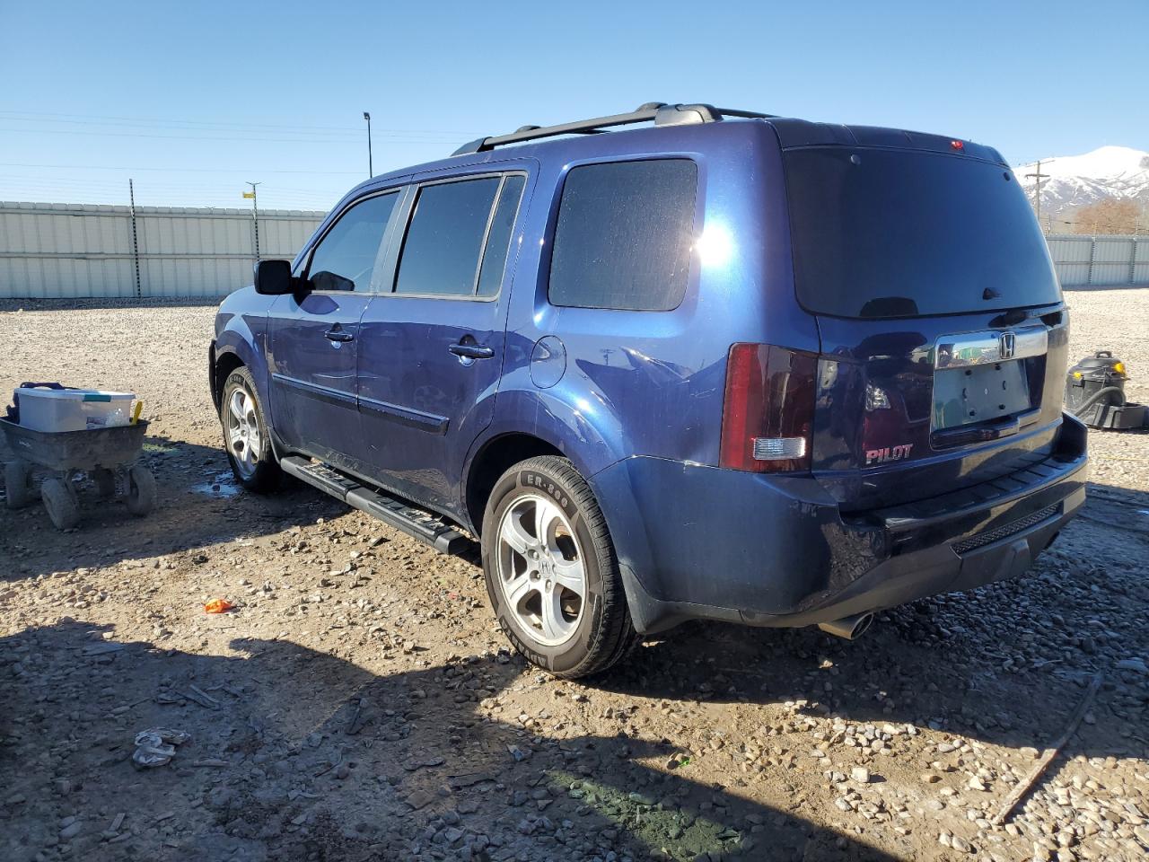 Photo 1 VIN: 5FNYF3H78DB015406 - HONDA PILOT 