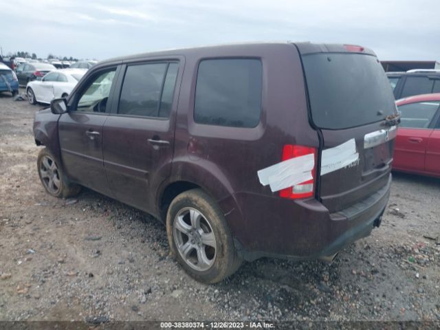 Photo 2 VIN: 5FNYF3H78FB025646 - HONDA PILOT 