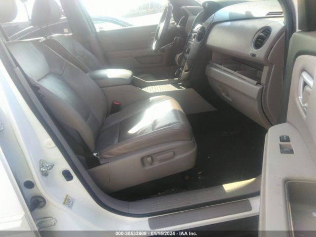 Photo 4 VIN: 5FNYF3H7XCB017835 - HONDA PILOT 