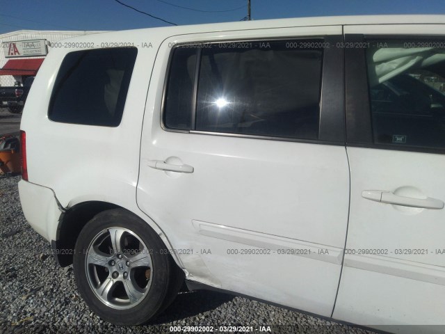 Photo 5 VIN: 5FNYF3H7XCB017849 - HONDA PILOT 