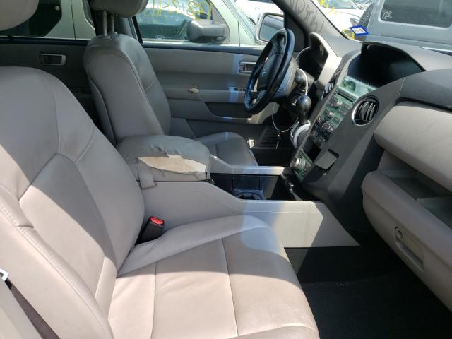 Photo 4 VIN: 5FNYF3H81AB003666 - HONDA PILOT TOUR 