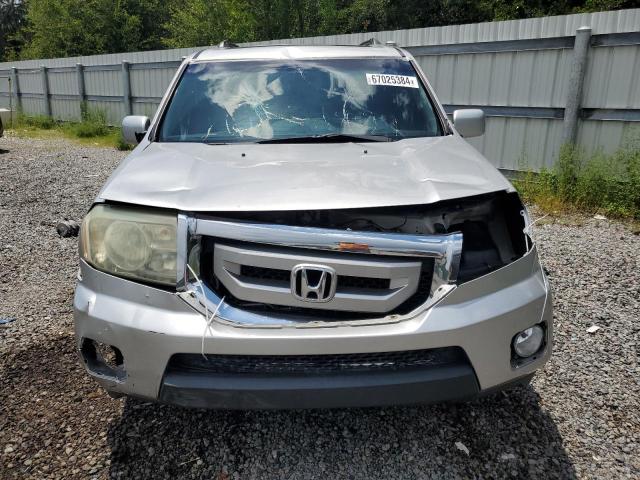 Photo 4 VIN: 5FNYF3H83AB019853 - HONDA PILOT TOUR 