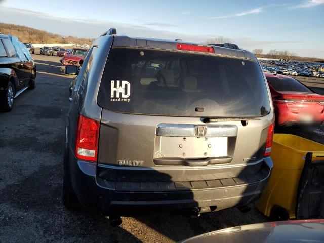 Photo 5 VIN: 5FNYF3H88AB011859 - HONDA PILOT TOUR 