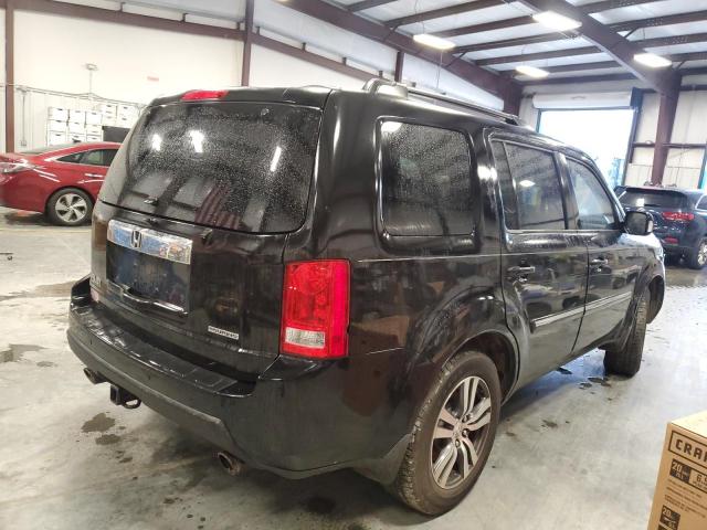 Photo 2 VIN: 5FNYF3H90AB009015 - HONDA PILOT TOUR 