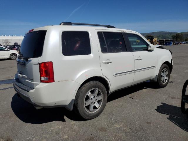 Photo 2 VIN: 5FNYF3H90BB014300 - HONDA PILOT TOUR 